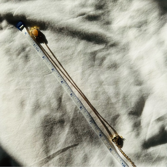 β
Kate Spade New York Gold-Tone Teardrop Crystal Pendant Necklace β
- Picture 11 of 17